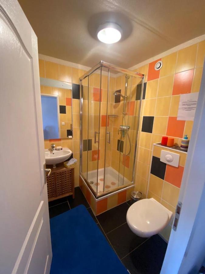 Maison Carmen - Restaurant , Meuble De Tourisme, Appartements Xertigny Eksteriør billede